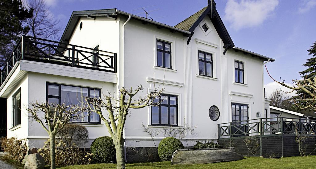 Villa Snekkersten เฮลซิงเงอร์ ภายนอก รูปภาพ